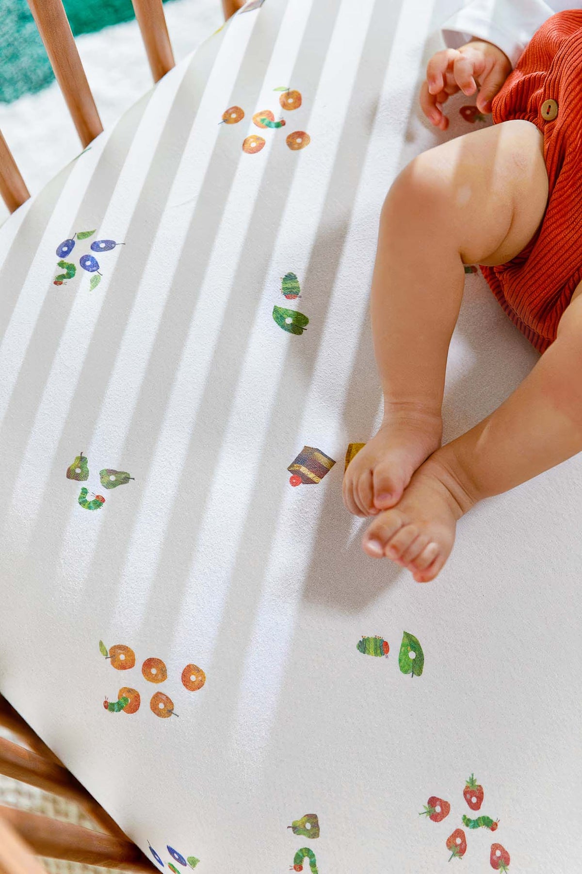 Very Hungry Caterpillar Organic Crib Sheet Set | Eric Carle x Nestig
