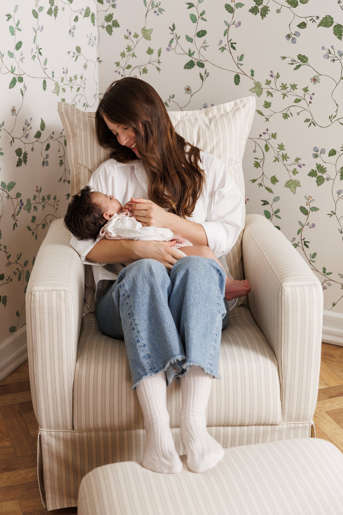 How to Choose Your Perfect Nursery Chair