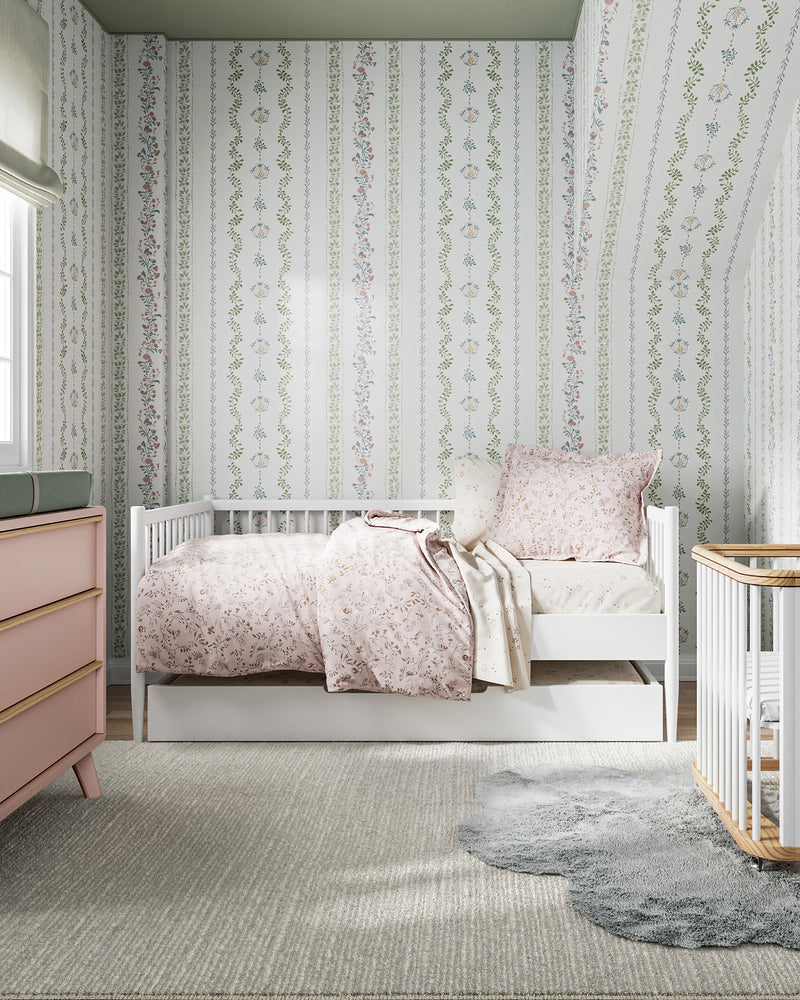 The Acre Daybed