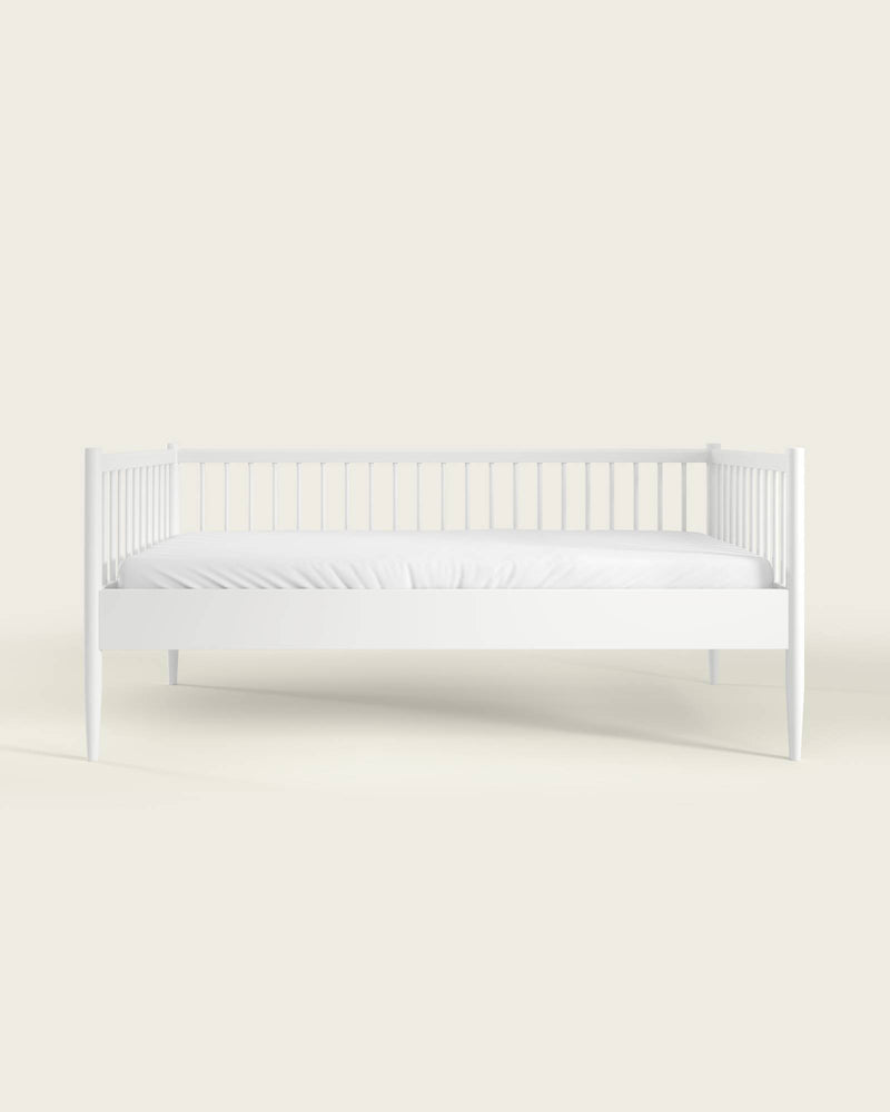 The Acre Daybed